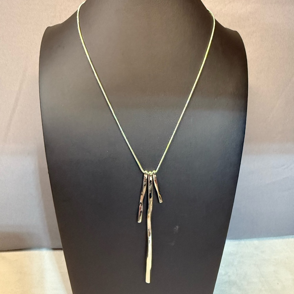 Celeste Silver Necklace with Modern Pendant